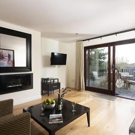 21, Hustyns, Nr Holiday home Wadebridge