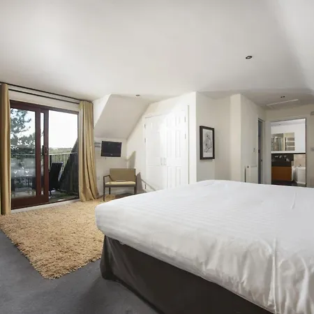 21, Hustyns, Nr Holiday home